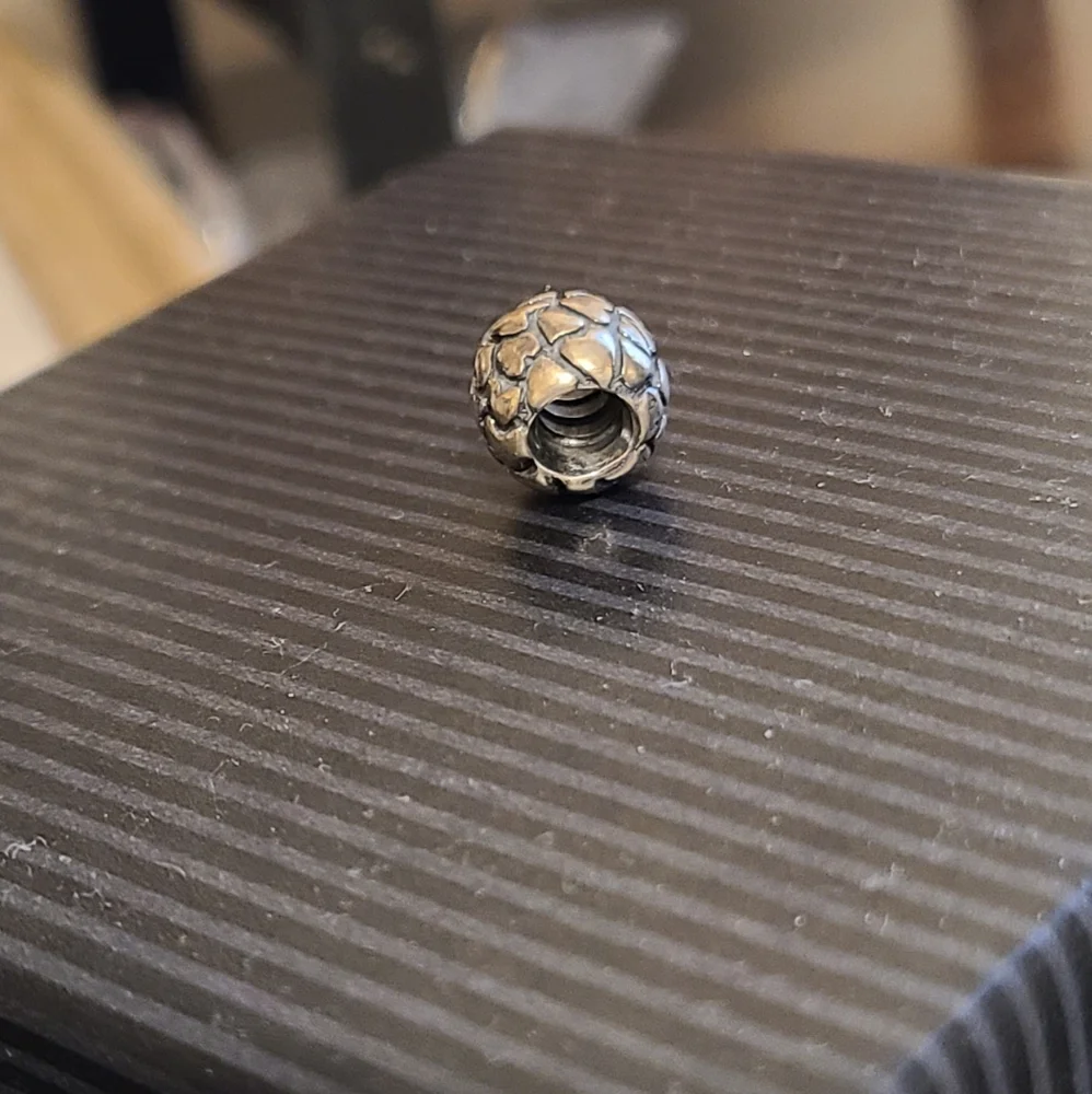 Pandora Lotsa Love charm - Picture 3 of 4